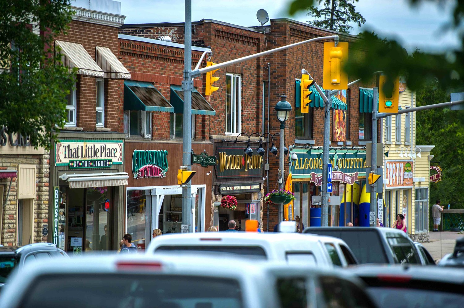 Shops in Downtown Huntsville